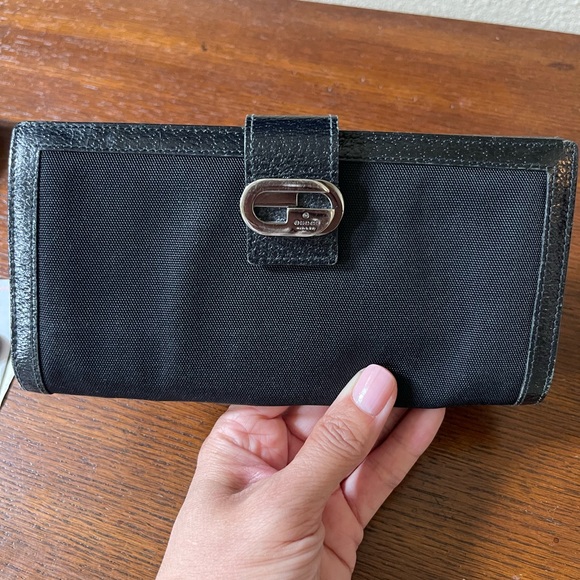 Vintage Gucci wallet - Picture 2 of 11